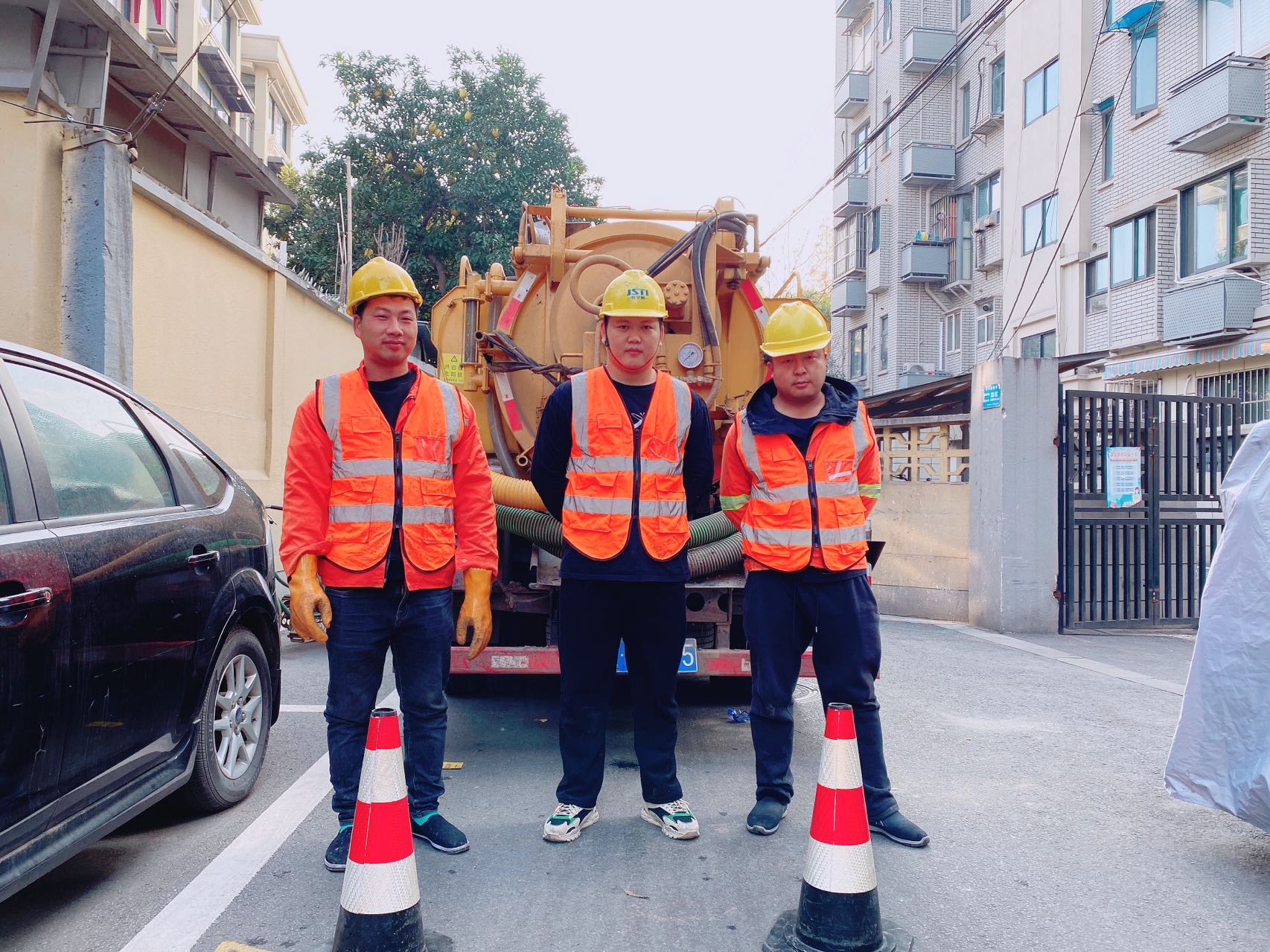 双闸南京某小区管道清淤检测施工